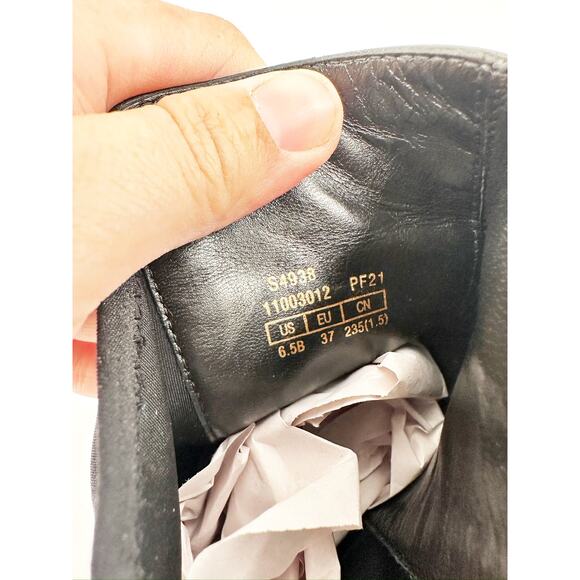 Stuart Weitzman Black Leather City Gold Buckle Heeled Ankle Booties Size 6.5 - Picture 3 of 6